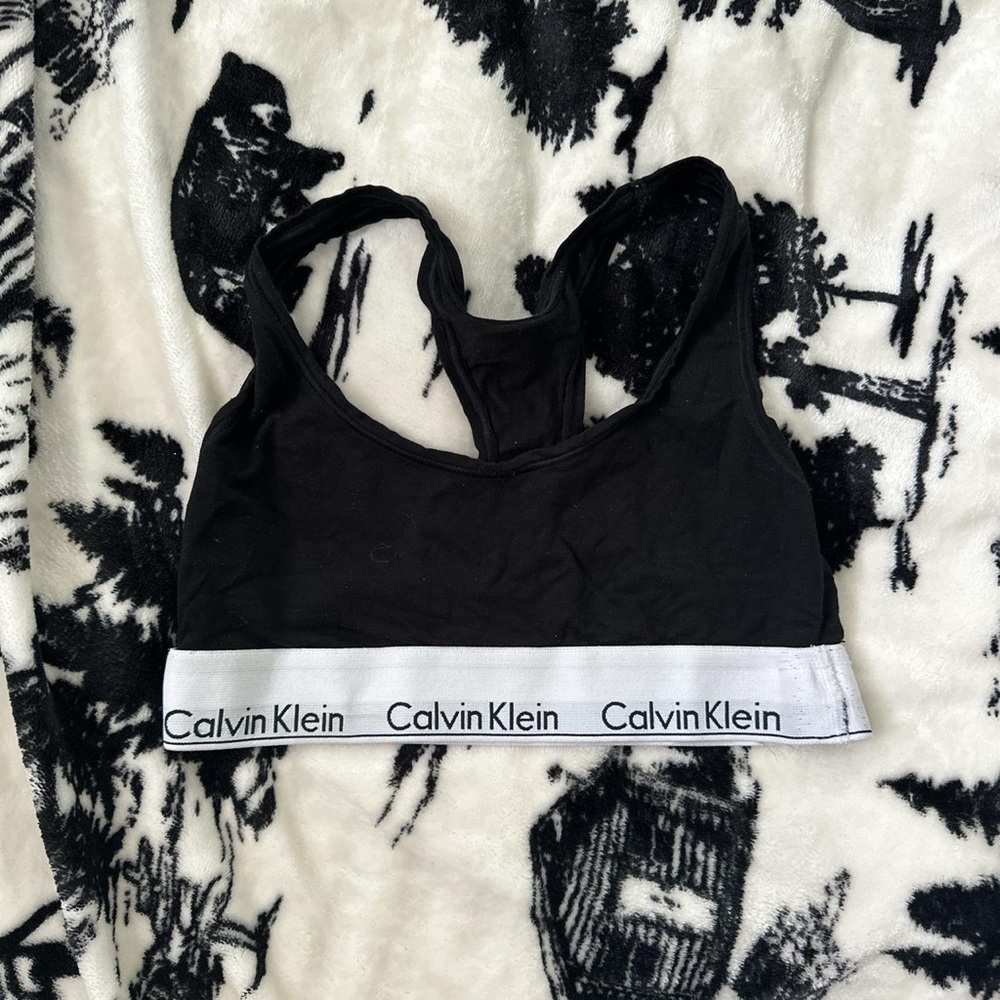 Calvin Klein Sports Bra